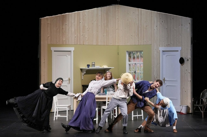 2022-11-29-Theater-Michel-in-der-Suppenschuessel-001a