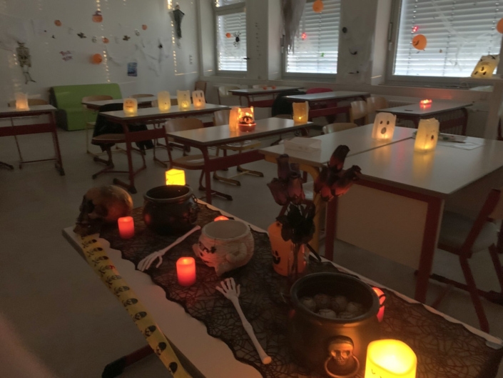 2025-10-30-Halloween-Party-006