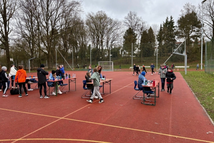 2026-03-27-Luggy-laeuft-004